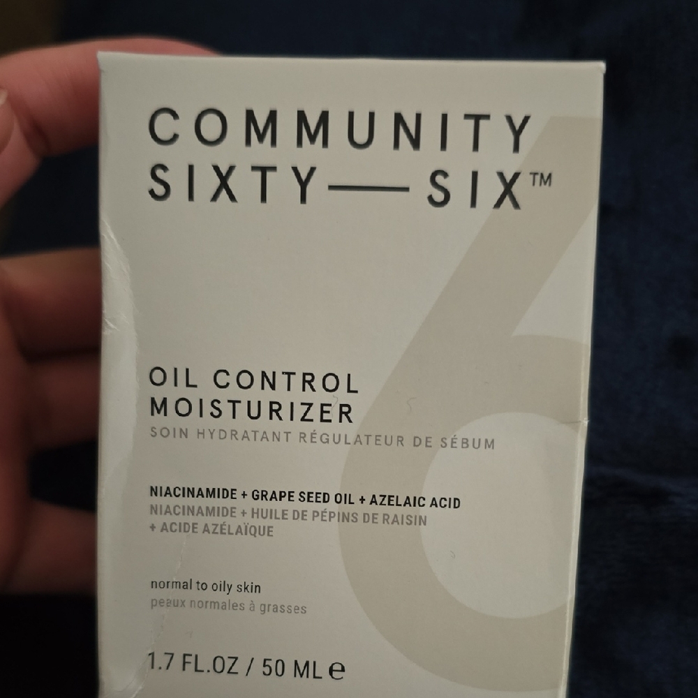 Oil Control Moisturizer - White